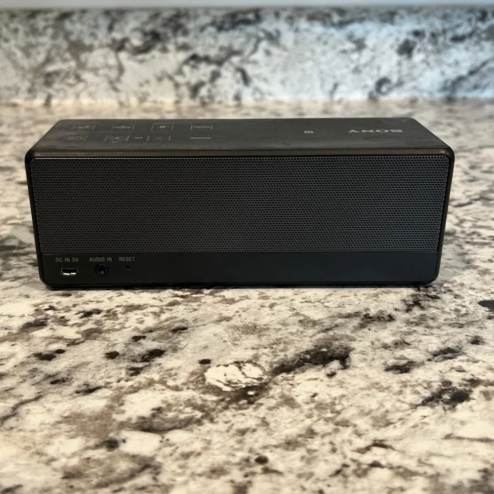 Sony SRS-X3 Portable Bluetooth‎ Speaker Wireless Personal Audio System Black